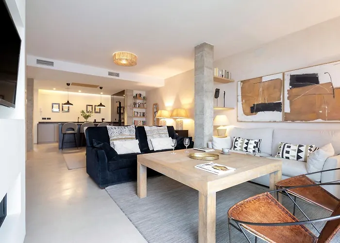 Genteel Pureza Apartment